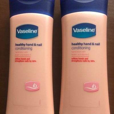 2 x200ml Vaseline Healthy Hand and Nail Conditioning Hand Lotion