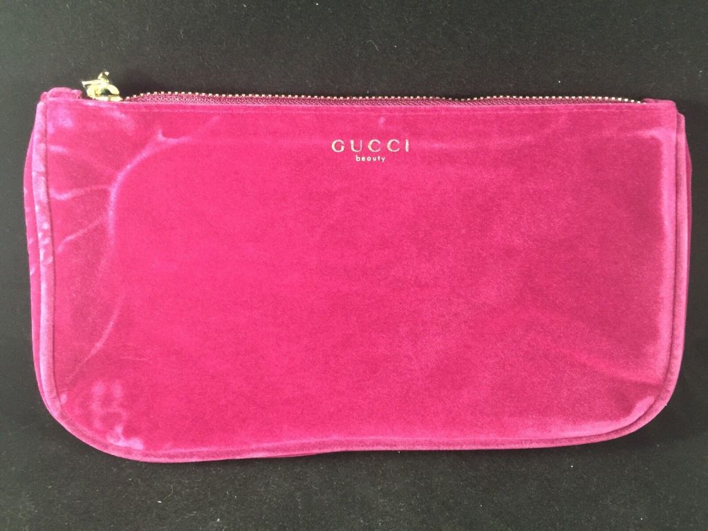 BRAND NEW 100% GENUINE GUCCI COSMETIC MAKE UP JEWELLERY EVENING BAG POUCH