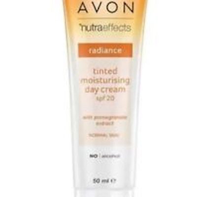 * 2 x 50ml * Avon True Nutra Effects Radiance Tinted Moisturiser SPF20