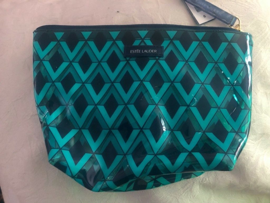 ESTEE LAUDER COSMETIC BAG BRAND NEW