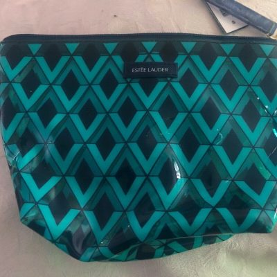 ESTEE LAUDER COSMETIC BAG BRAND NEW