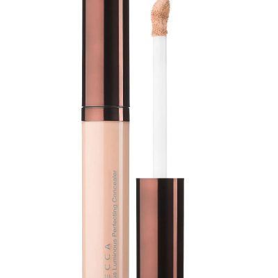 Aqua Luminous Perfecting Concealer - Porcelain