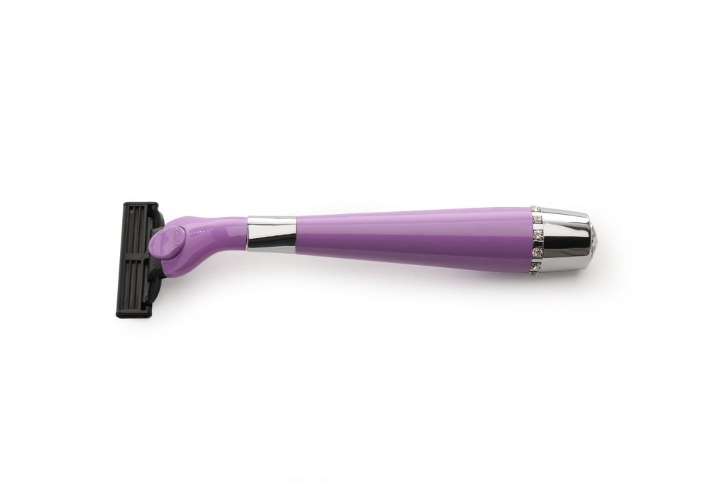 Danielle Crystal Crush Glam Razor with Swarovski Elements Purple