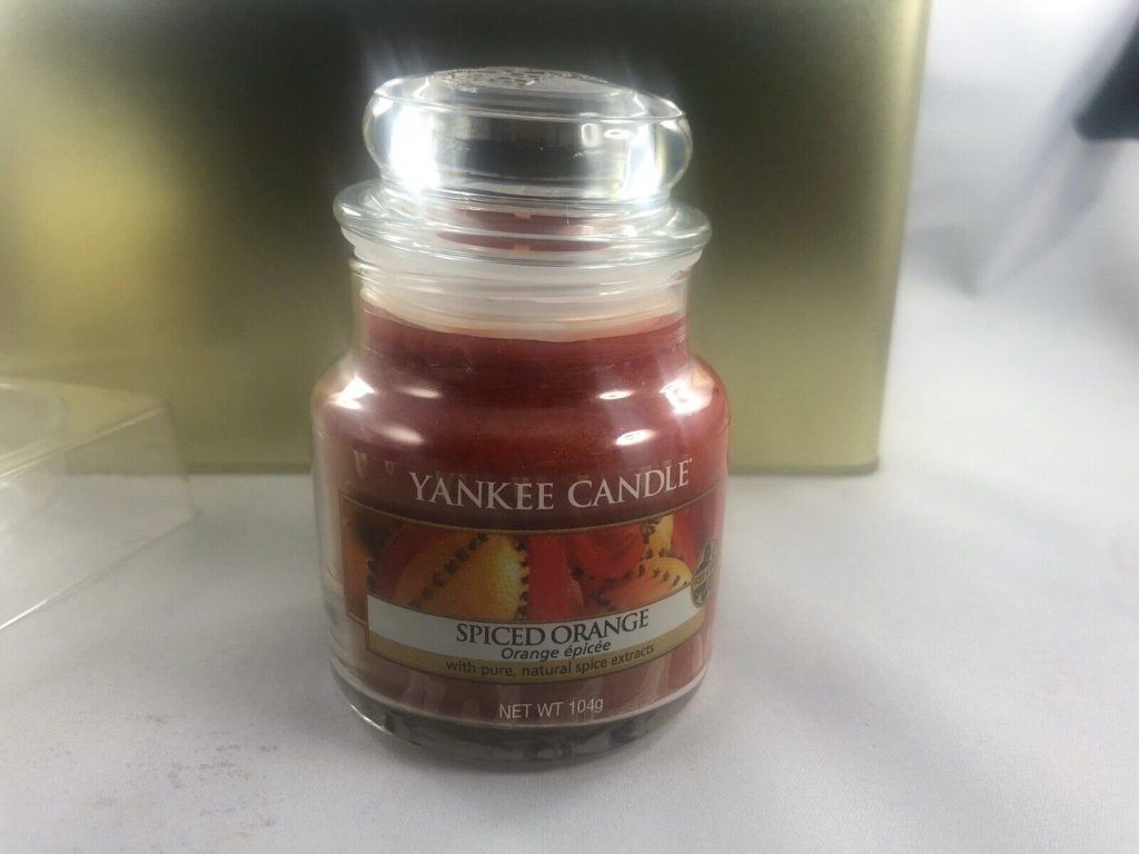 YANKEE CANDLE VERY RARE TIN OF 3 SMALL JARS SPICED ORANGE SPARKLING SNOW TRIFLE