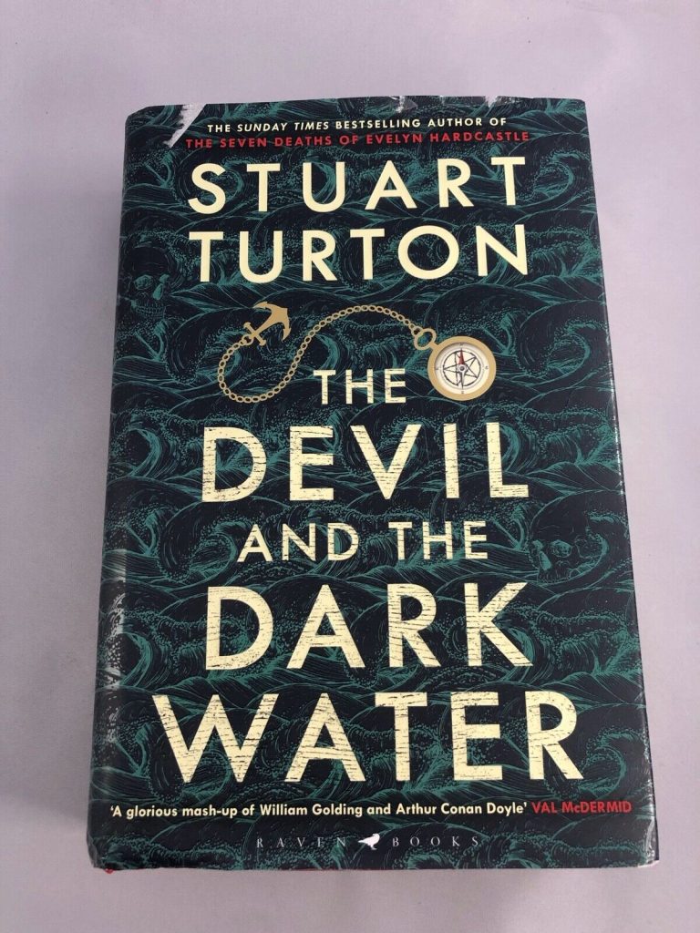 The Devil and the Dark Water Stuart Turton