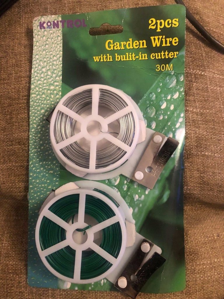 2 PIECE GARDEN WIRE WITH BUILT IN CUTTER 30M