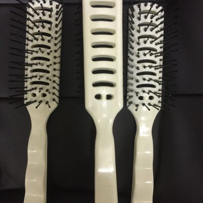 3 X PLASTIC HAIR BRUSH WITH VENTS