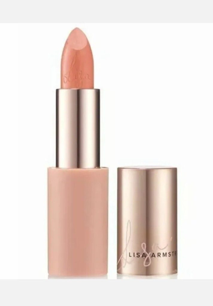 Avon - Lisa Armstrong MATTEiculous Lipstick - The CB CLEARANCE OFFER